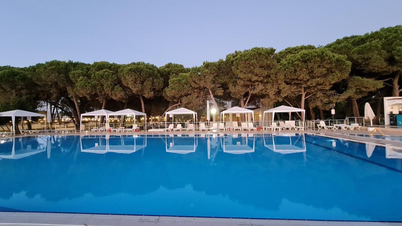 Sporkoey Hotel & Beach Club Darıca Exterior foto